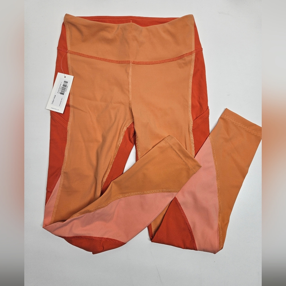 NWT Outdoor Voices Zoom 7/8 Legging